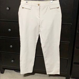 Chico’s so slimming getaway White Ankle Pants